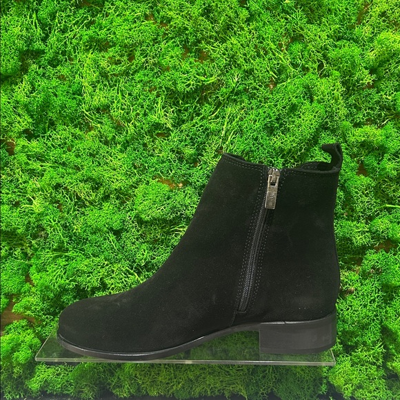 La Canadienne Salem Women's Flat Bootie - Picture 9 of 11